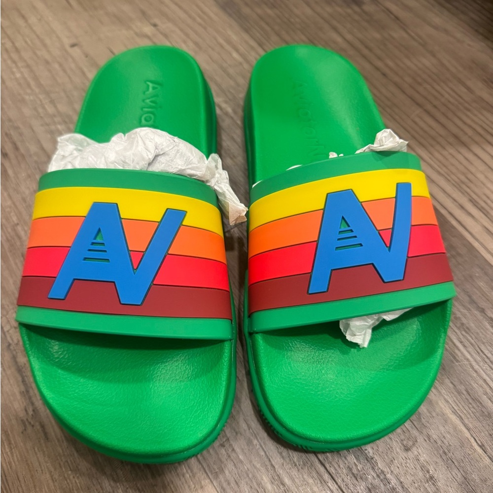 Aviator Nation Slides